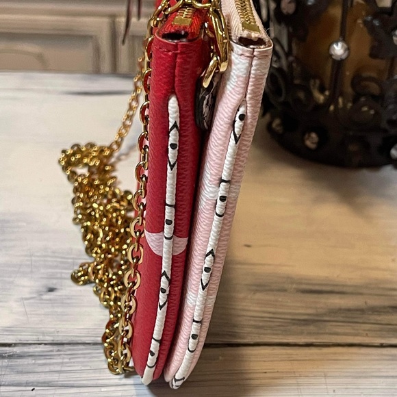 🍀💁🏻♀️Double Zip Pochette - Red Pink Giant🍀💁🏻♀️ - Picture 10 of 16